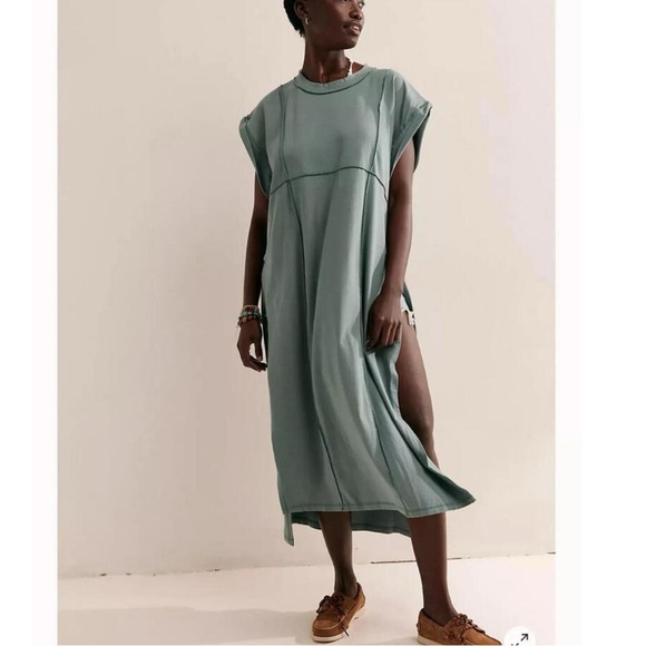 Free People Dresses & Skirts - Free People Sage Green Midi Dress